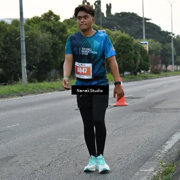 Runner Photo 4448935