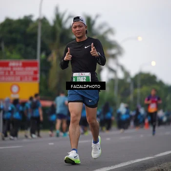 Runner Photo 4448973