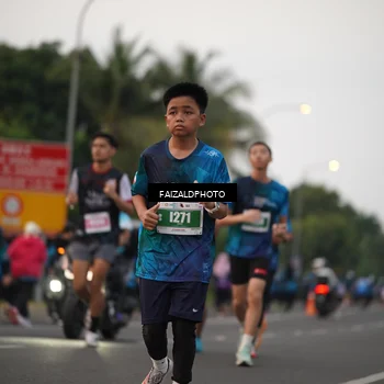 Runner Photo 4448995