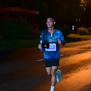 Runner Photo 4449040