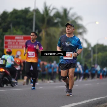 Runner Photo 4449058