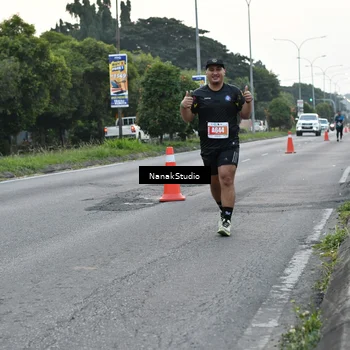 Runner Photo 4449176