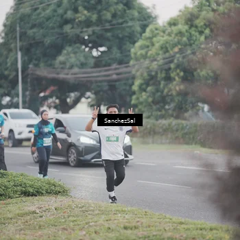 Runner Photo 4449247