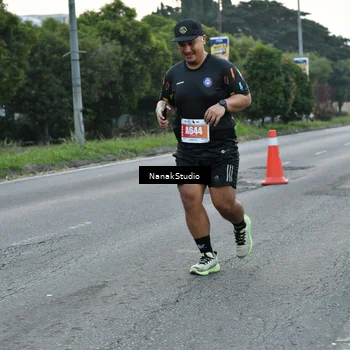 Runner Photo 4449274