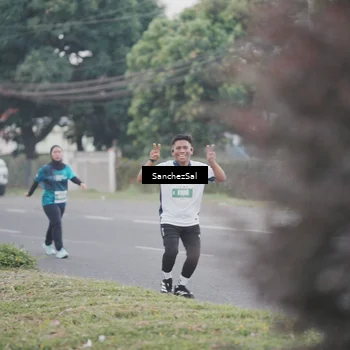 Runner Photo 4449278