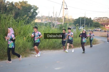 Runner Photo 4449317