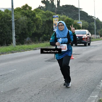 Runner Photo 4449348