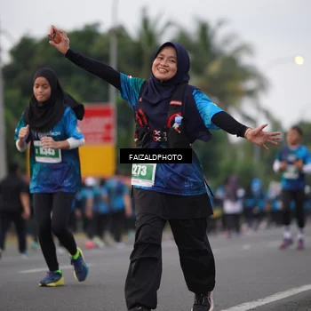 Runner Photo 4449354