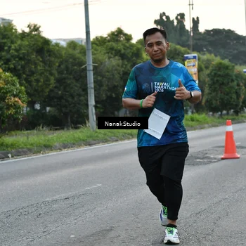 Runner Photo 4449355