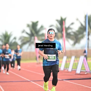 Runner Photo 4449381