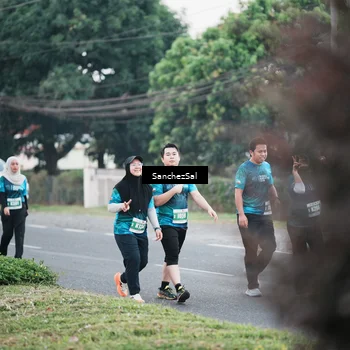 Runner Photo 4449400