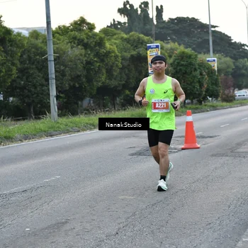 Runner Photo 4449423