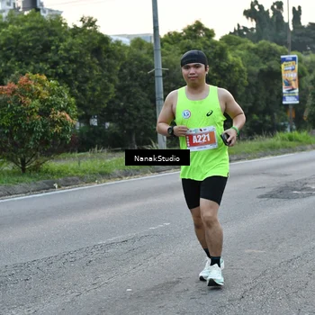 Runner Photo 4449465