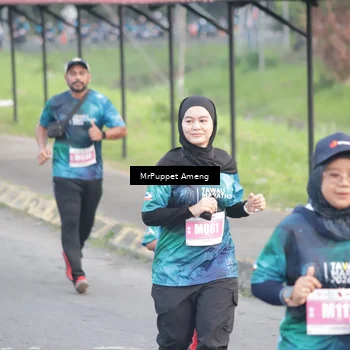 Runner Photo 4449618