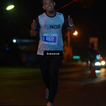 Runner Photo 4449626