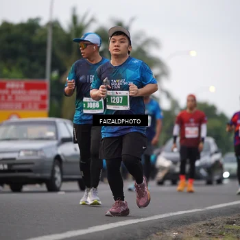 Runner Photo 4449781