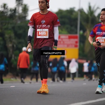 Runner Photo 4449864