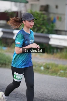 Runner Photo 4449866