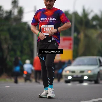 Runner Photo 4449876