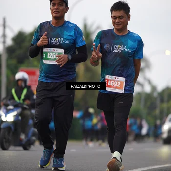 Runner Photo 4449995