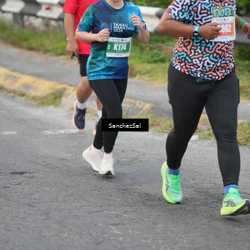 Runner Photo 4450057