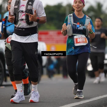 Runner Photo 4450111
