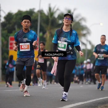 Runner Photo 4450308