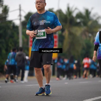 Runner Photo 4450311