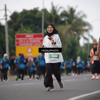 Runner Photo 4450399