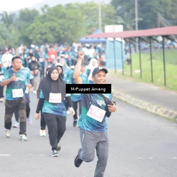 Runner Photo 4450415
