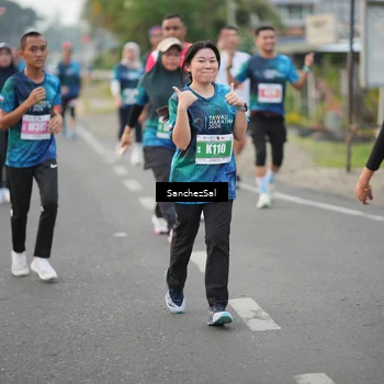 Runner Photo 4450416