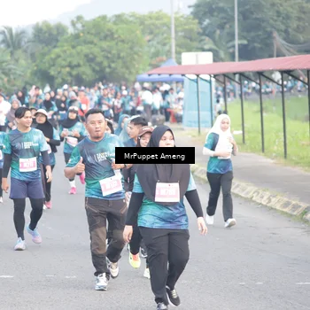 Runner Photo 4450424