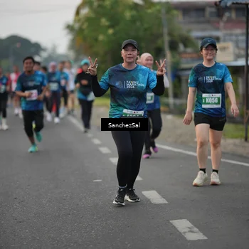 Runner Photo 4450458