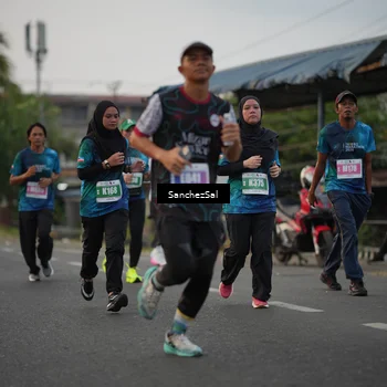 Runner Photo 4450465