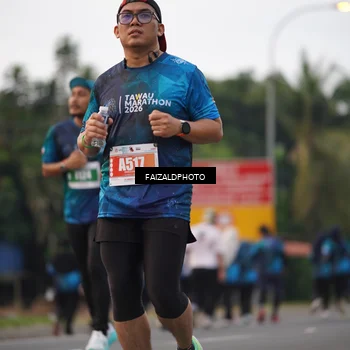 Runner Photo 4450544