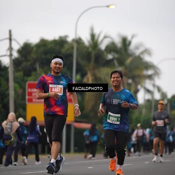 Runner Photo 4450701