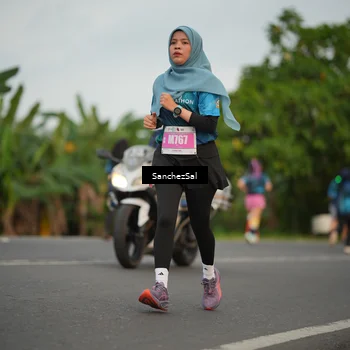 Runner Photo 4450702