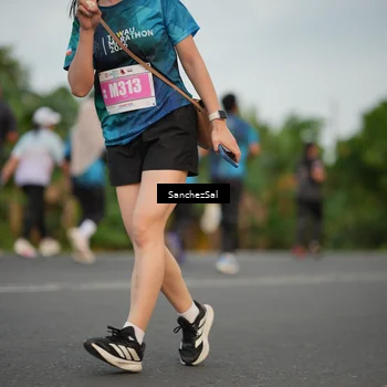 Runner Photo 4450774