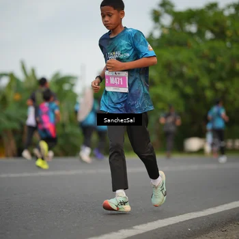 Runner Photo 4450804