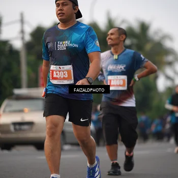 Runner Photo 4450817