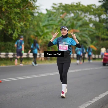 Runner Photo 4450909