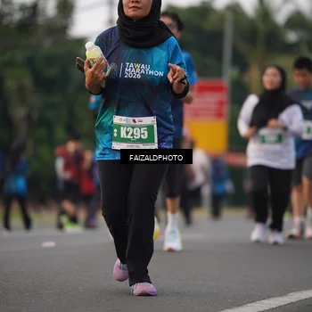 Runner Photo 4451024