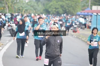 Runner Photo 4451075