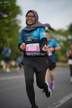 Runner Photo 4451088
