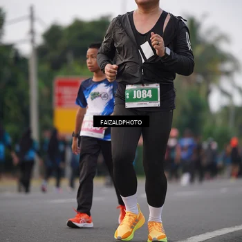 Runner Photo 4451109