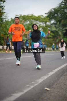 Runner Photo 4451146