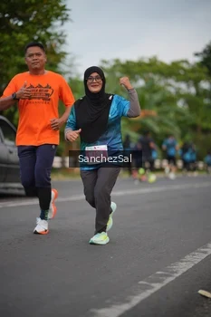 Runner Photo 4451167