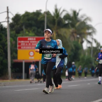 Runner Photo 4451303