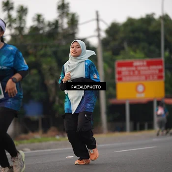 Runner Photo 4451329