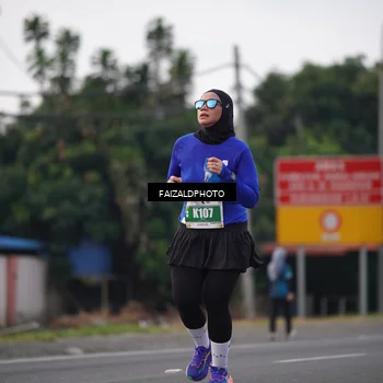 Runner Photo 4451368